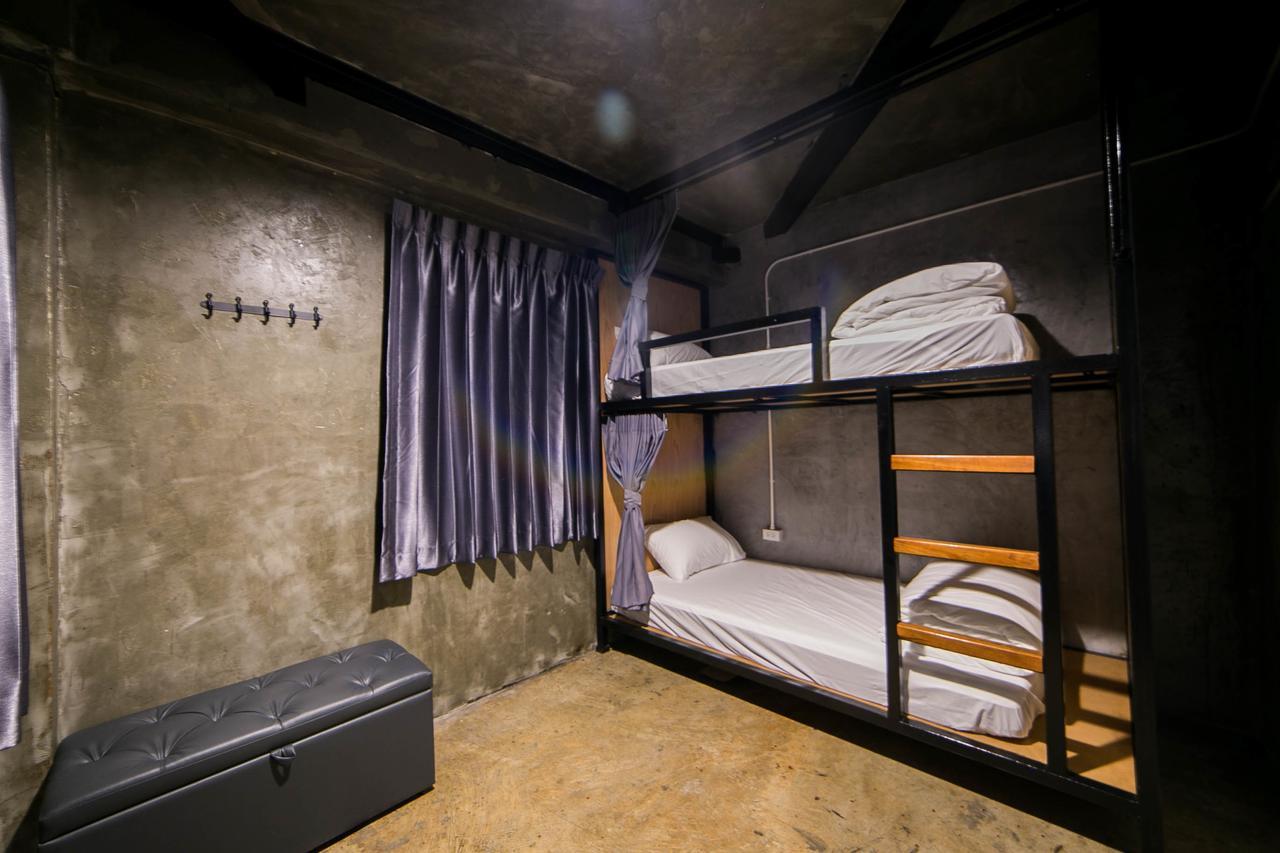In My Bed Hostel Bangkok Exterior foto